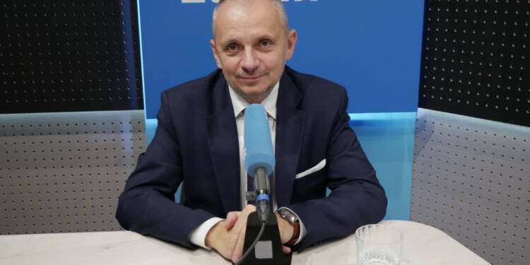 1180684 2025 08 20 075310