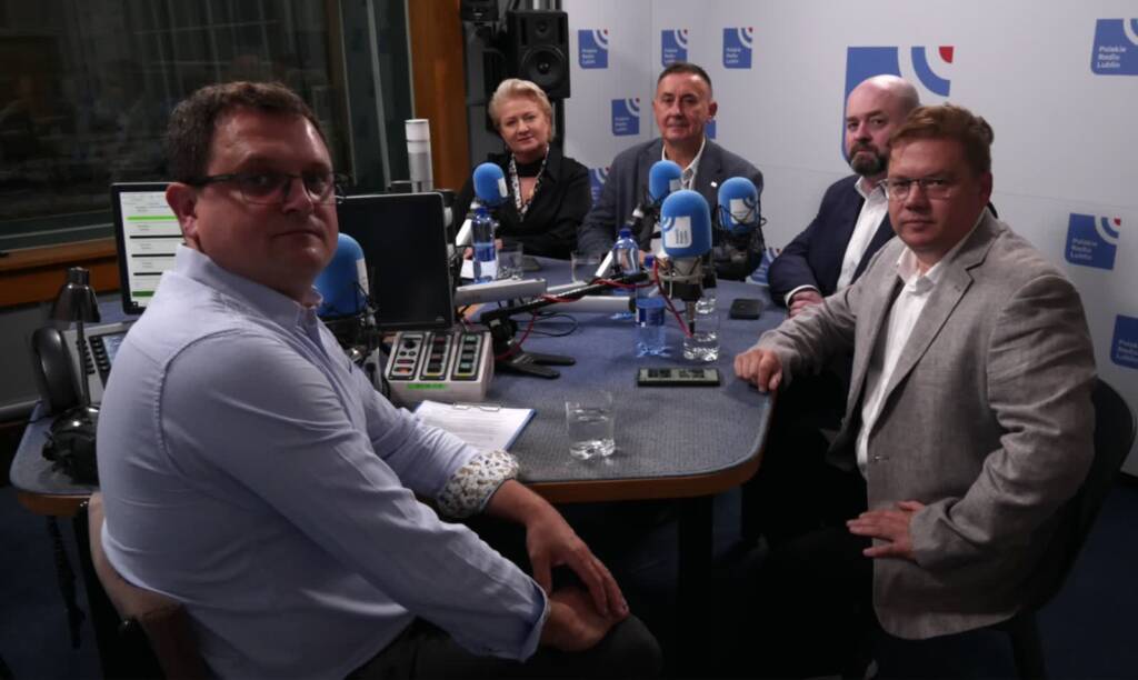 1210147 2025 08 02 185453