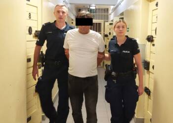 Wyciągnął nóż i obrabował teściową. 59-latek w areszcie 5 345 273370 2025 08 17 182016