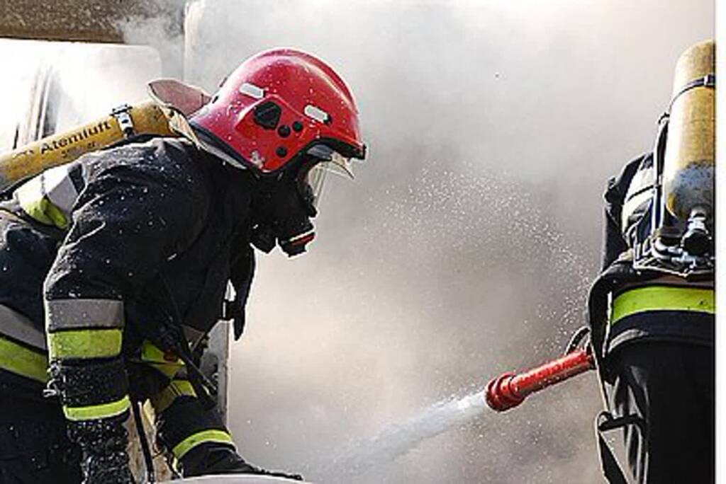 Zablokowana droga w kierunku Lublina. Pali się ciężarówka 1 44 44784 2023 10 19 113800 2024 05 01 115220 2025 08 08 071056