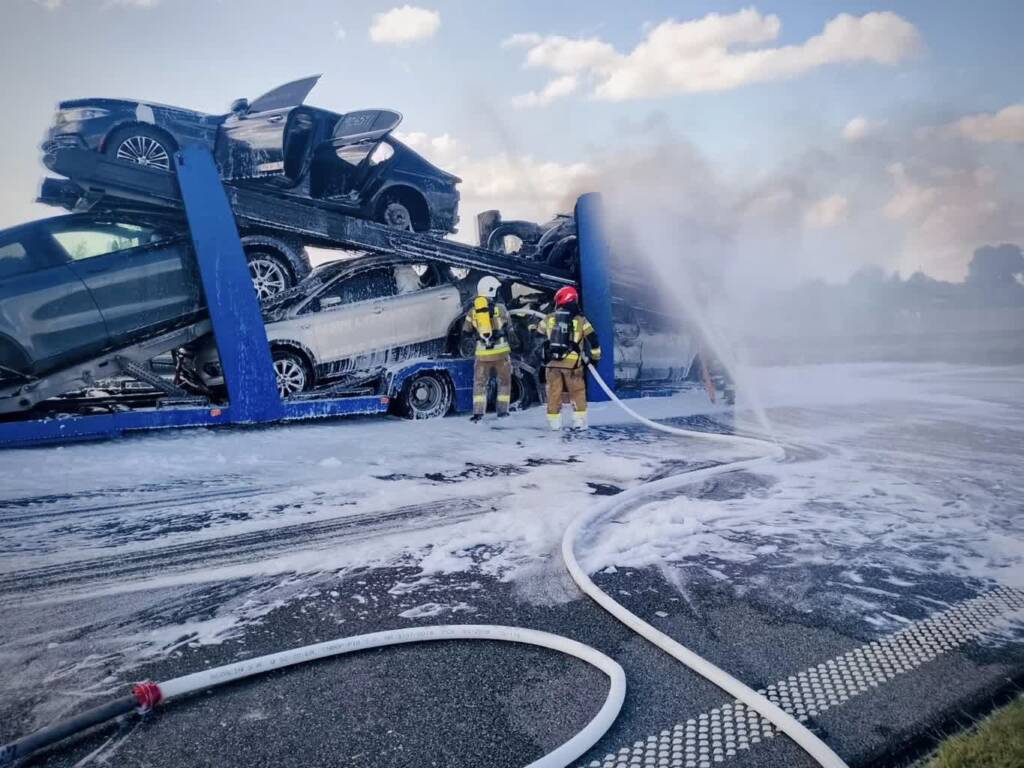 527339115 1074452334818822 973854967278035217 n 2025 08 02 175751