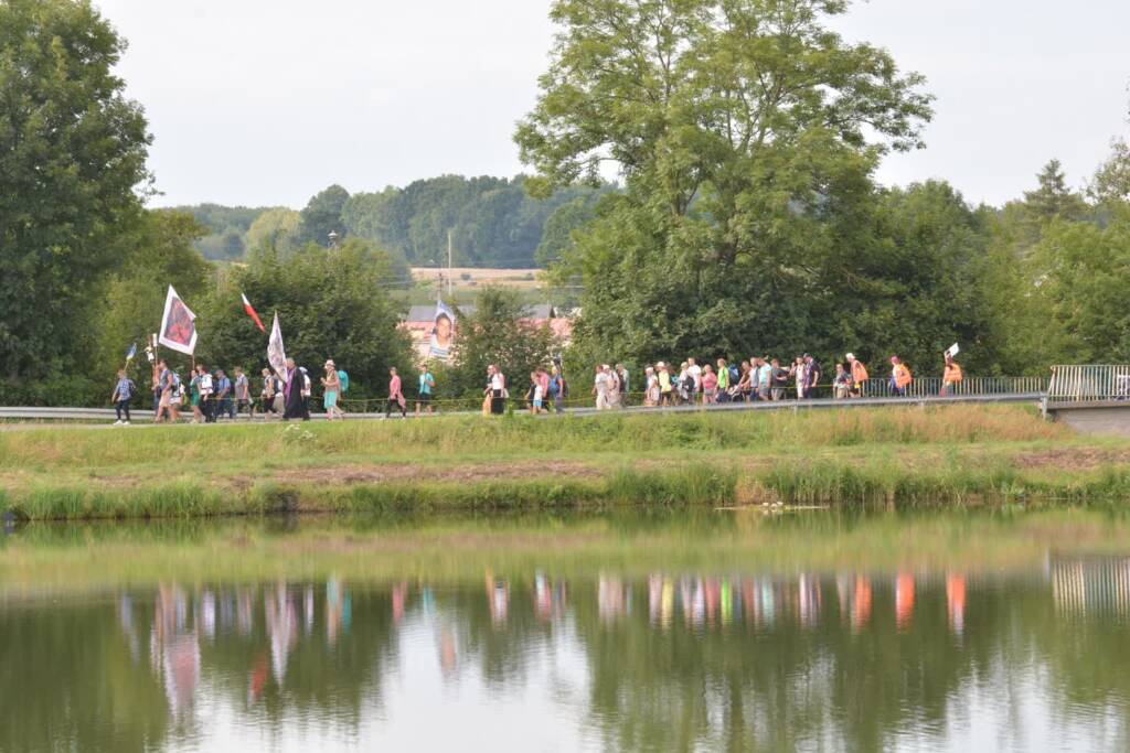 Trzeci dzień Lubelskiej Pielgrzymki. Pątnicy pokonają dziś ponad 16 km 1 527811476 1065119579106286 692342443441184631 n 2025 08 05 101850