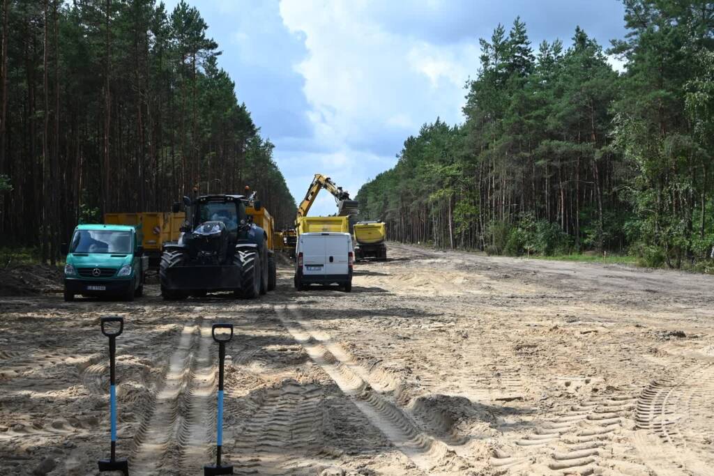 528915927 1201074772059652 5378932003254355502 n 2025 08 19 175037