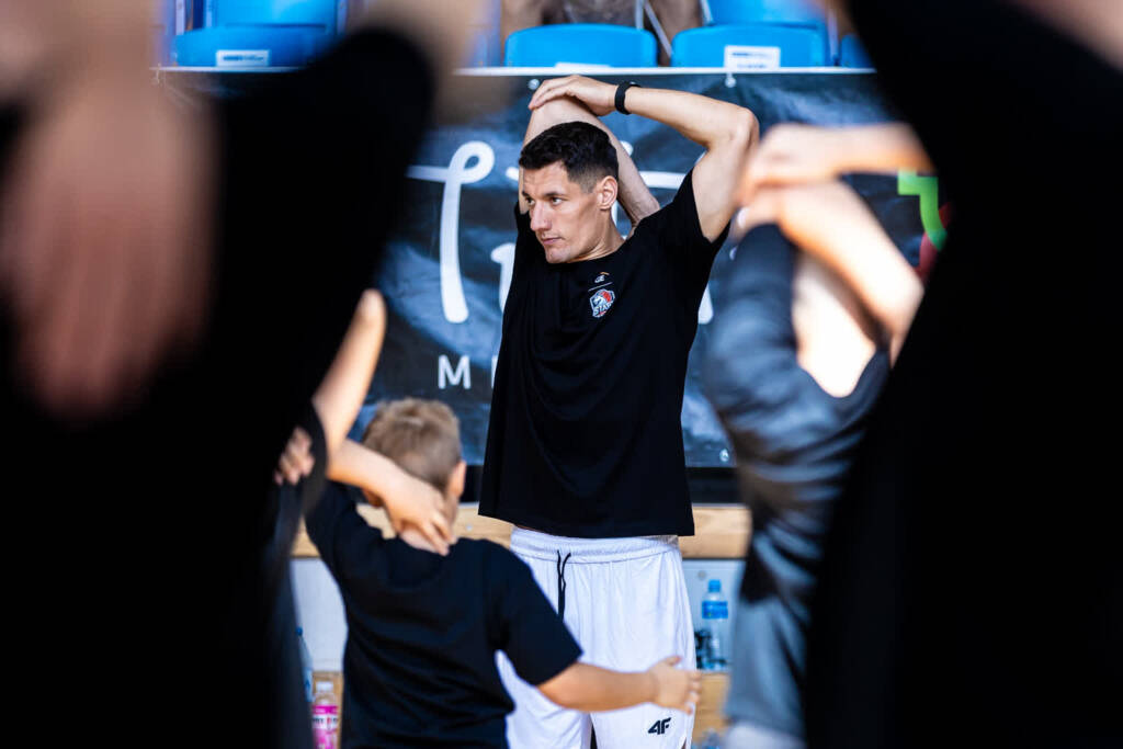 arg9zdt3npbnvnb 2025 08 25 095155