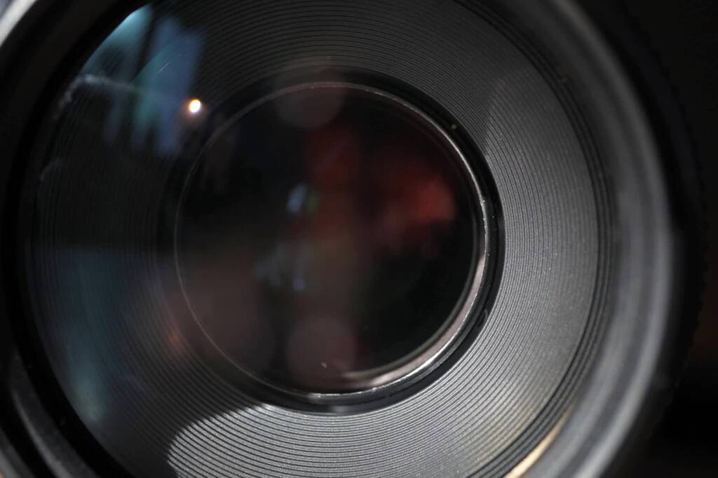 camera lens 7012014 1280 2025 08 22 084053