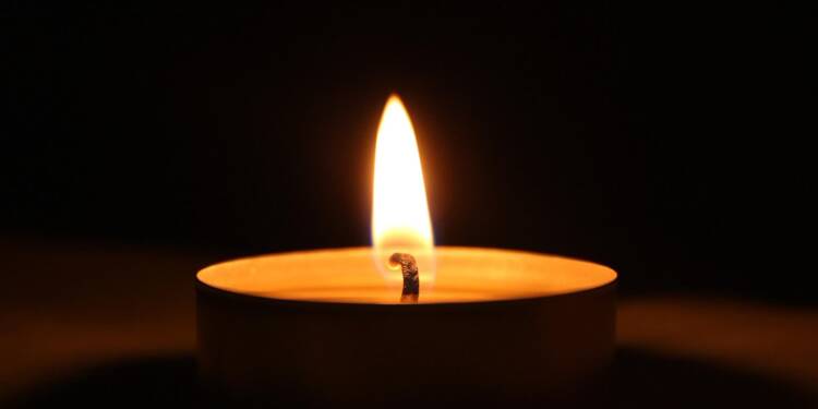 Nie żyje Jerzy Dumbal. Trener piłkarski zmarł w wieku 77 lat 1 candle 3056195 1280 2025 08 05 184408