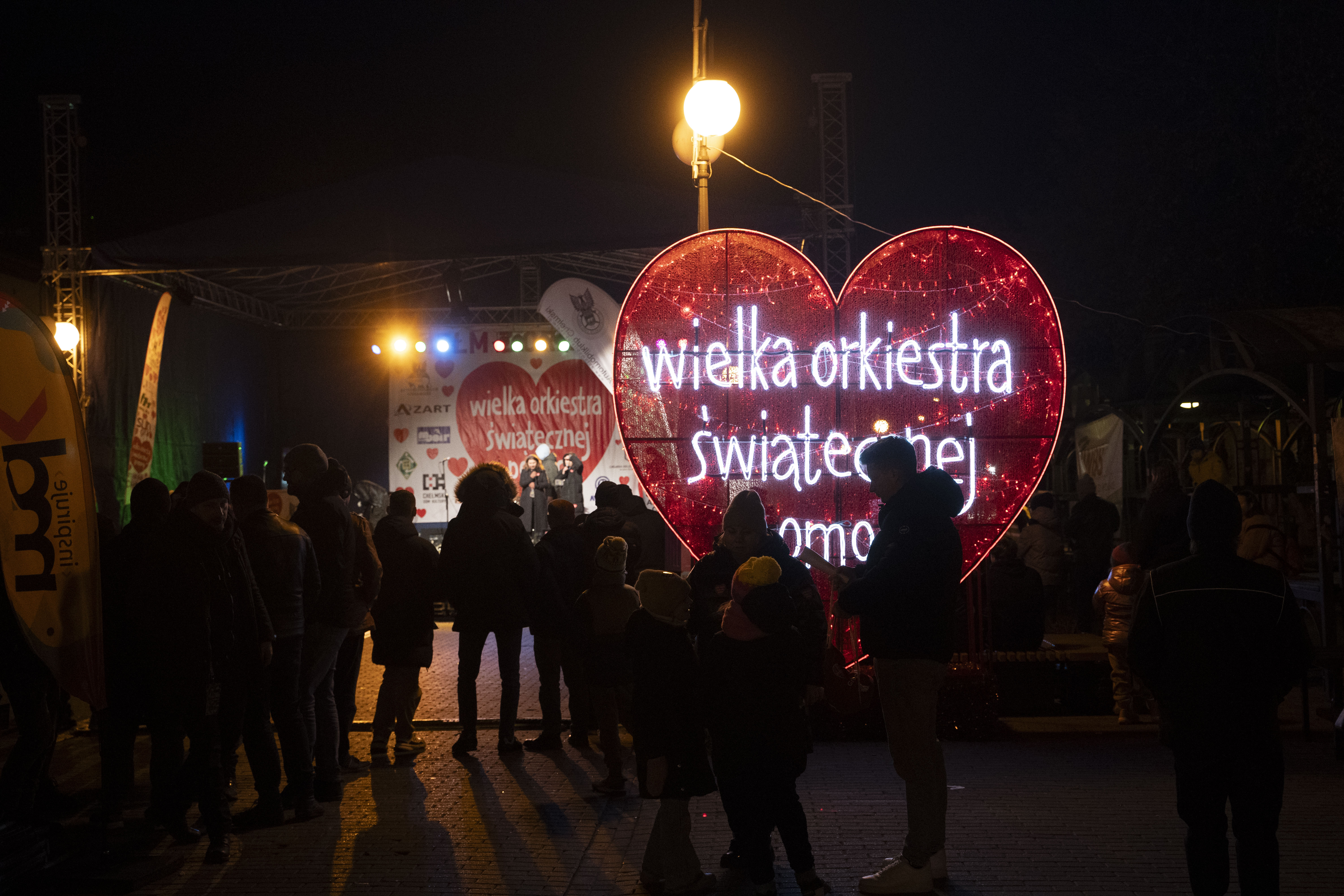 Wylicytował spacer z prezydentem Chełma. Kiedy się odbędzie?