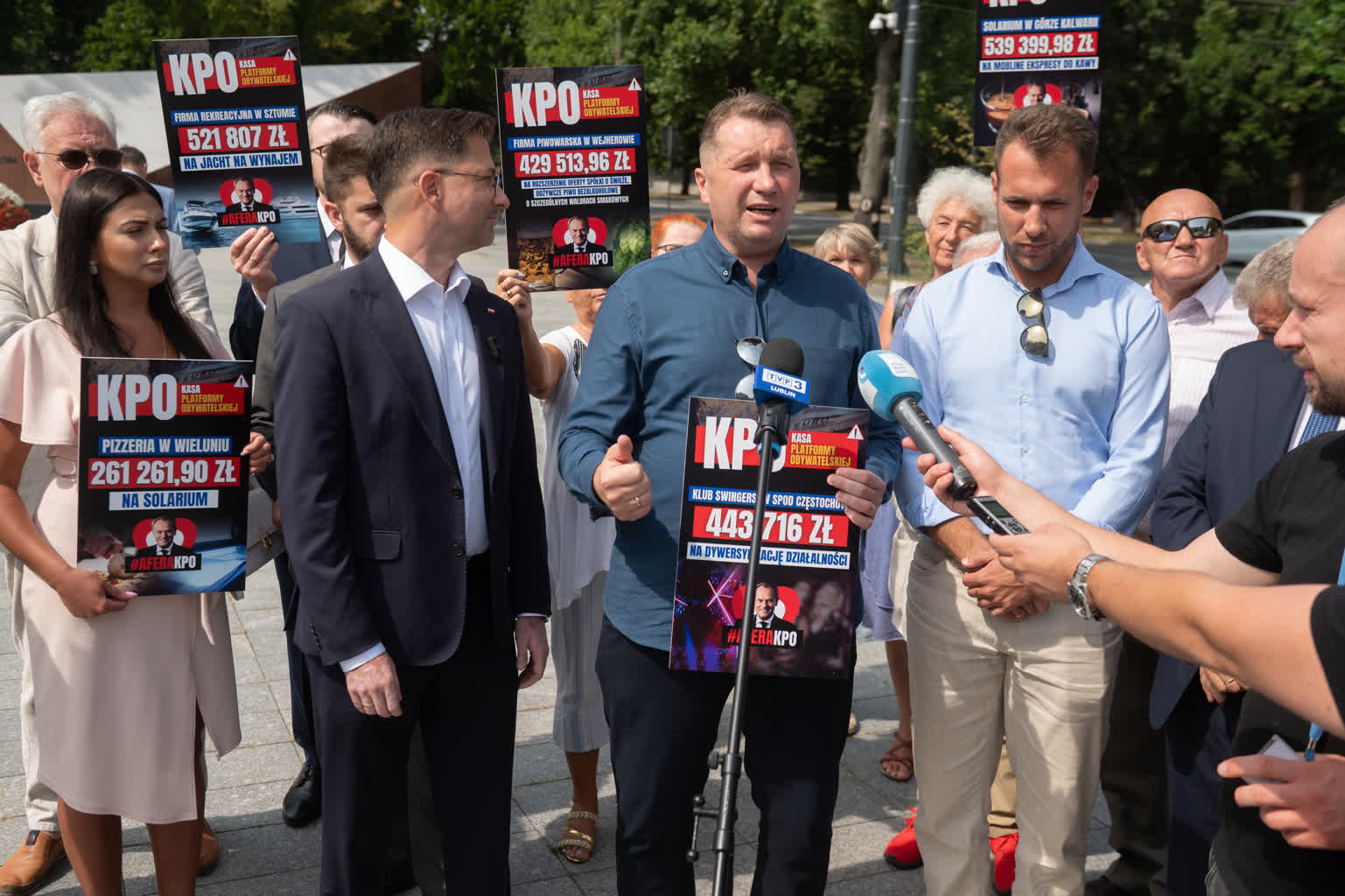 Działacze PiS żądają wyjaśnień ws. afery KPO. Głos zabrała minister Pełczyńska-Nałęcz 2 DSC_9590.jpg