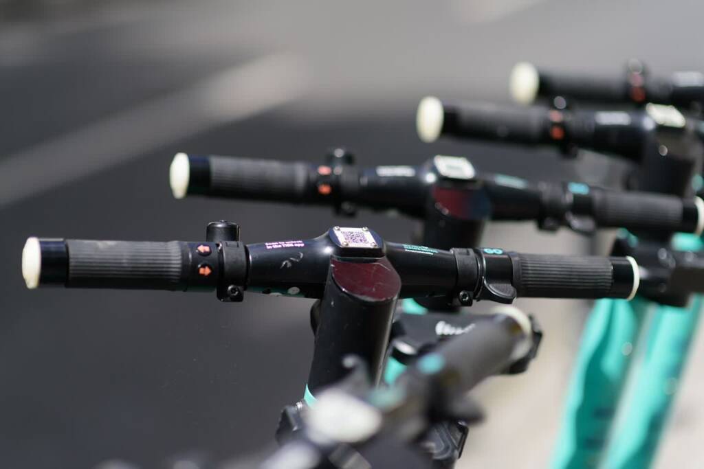 e scooters 7383941 1280 2025 08 14 203043