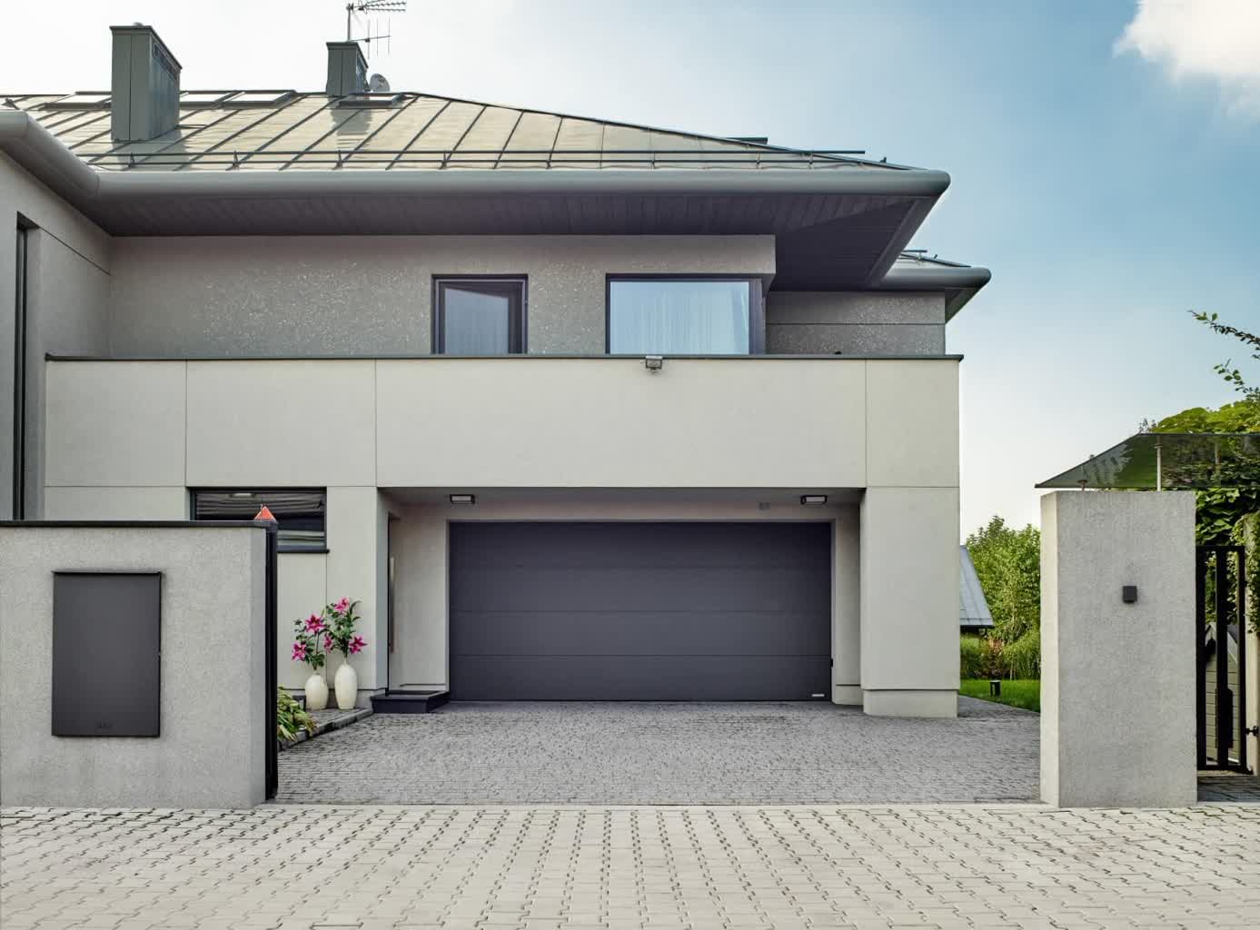 Zalety bramy garażowej z napędem