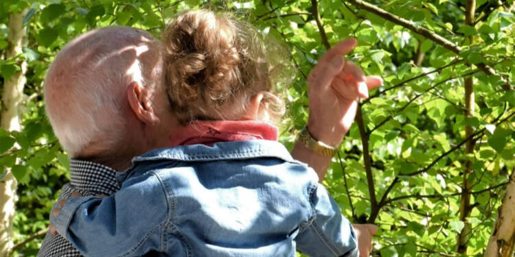 grandfather 4217369 1280 2025 08 13 125309