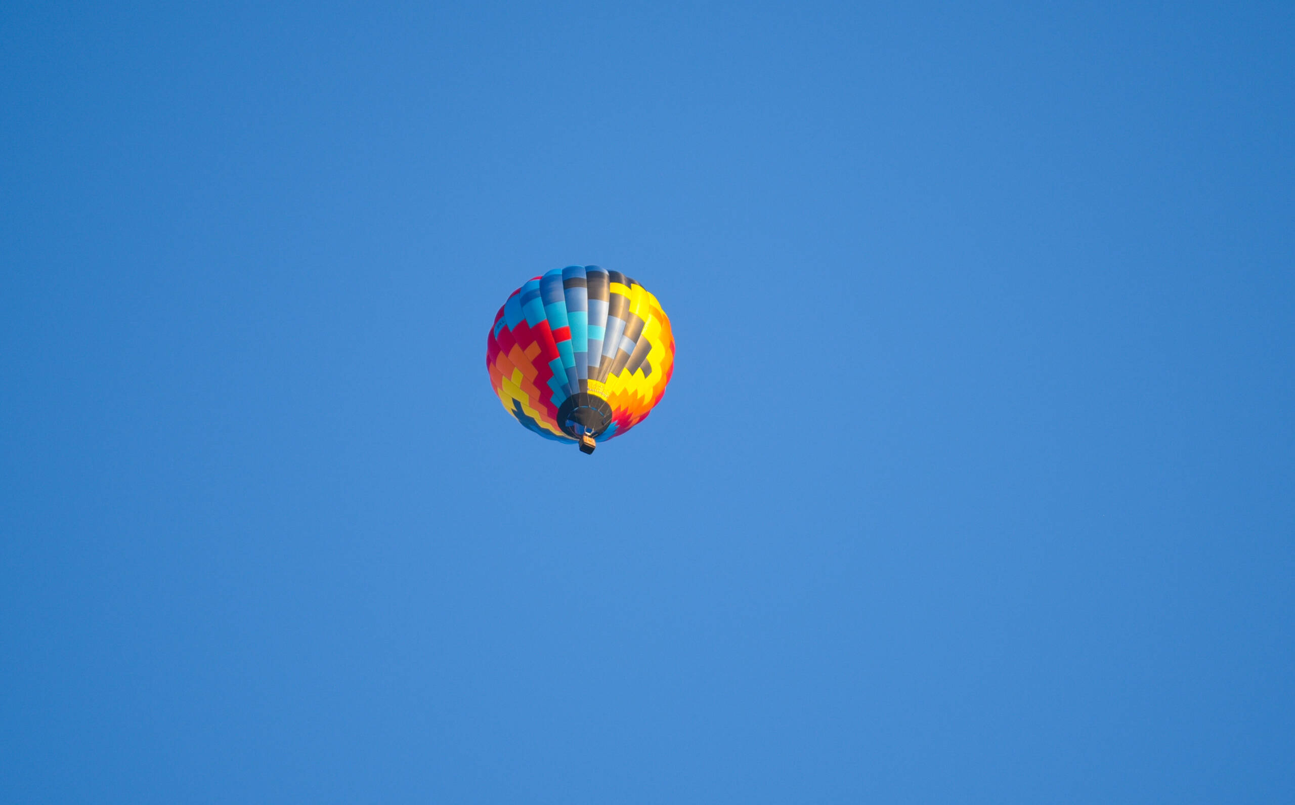 Spektakl na niebie! Balony nad Nałęczowem już wieczorem 3 KRA_2084.JPG