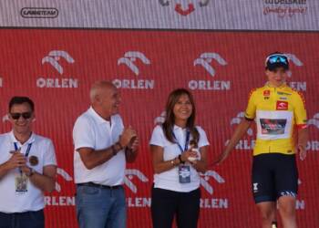 lang1 2025 08 16 174745