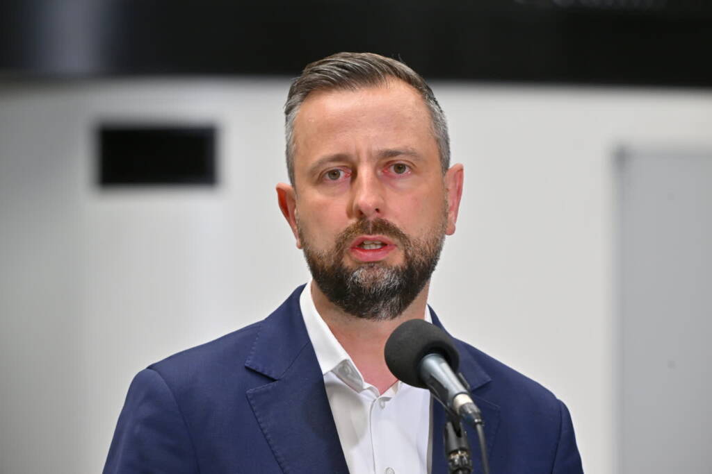 mid 25820121 2025 08 20 164732