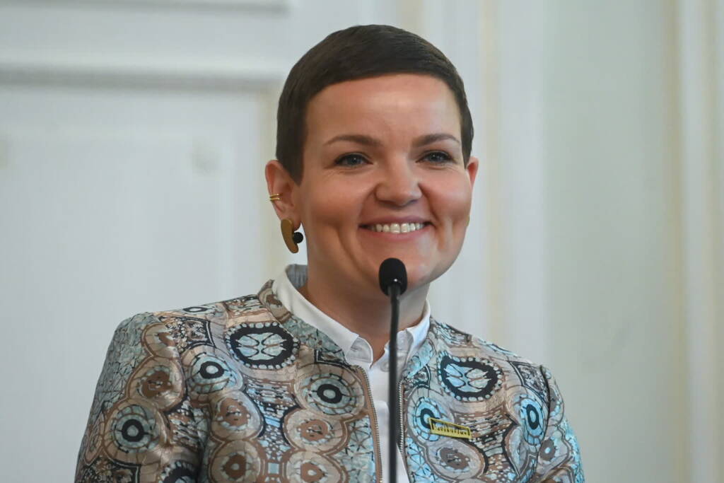 mid 25821076 2025 08 21 143128