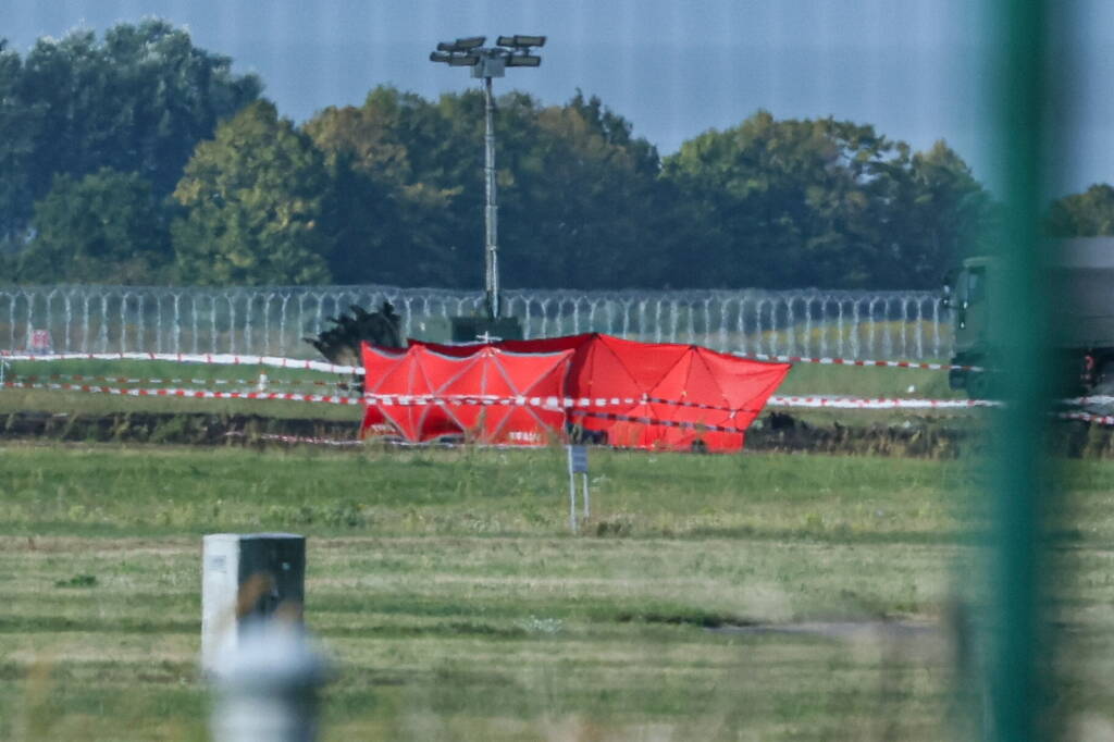 Pokazy lotnicze po tragedii w Radomiu. Lubelscy politycy komentują 1 mid 25829035