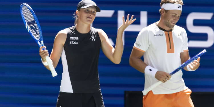 US Open: porażka Świątek i Ruuda w finale miksta 1 mid epa12310696 2025 08 21 062740