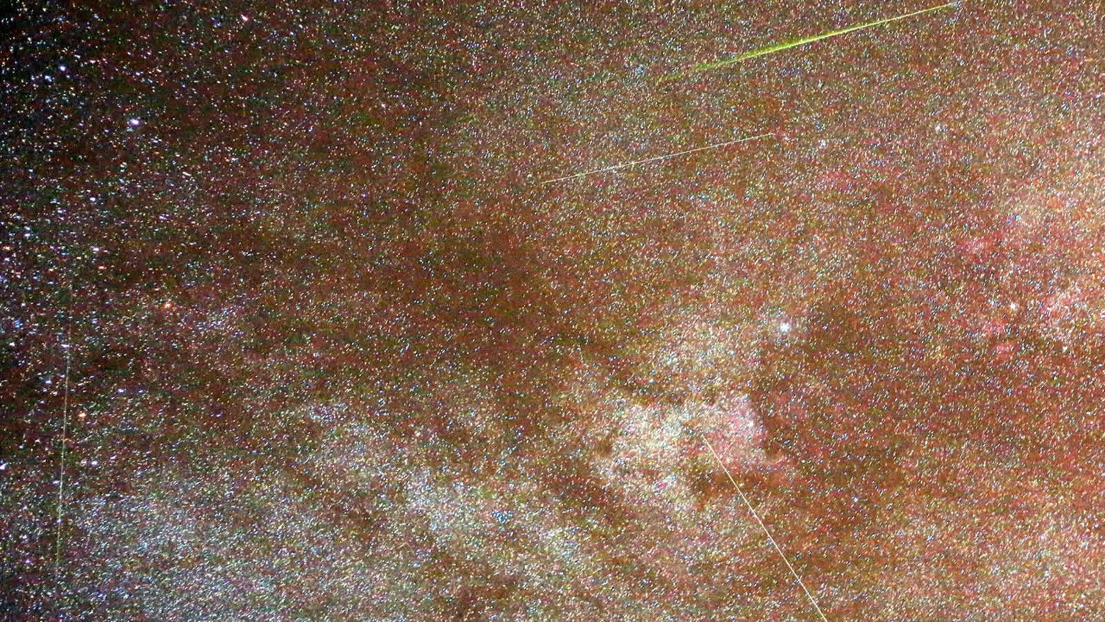 Maksimum Perseidów. Gdzie i jak oglądać spadające gwiazdy?