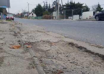 "Jesteśmy bezradni". Mieszkańcy apelują o remont 2 20201102 122720 1030x773 1