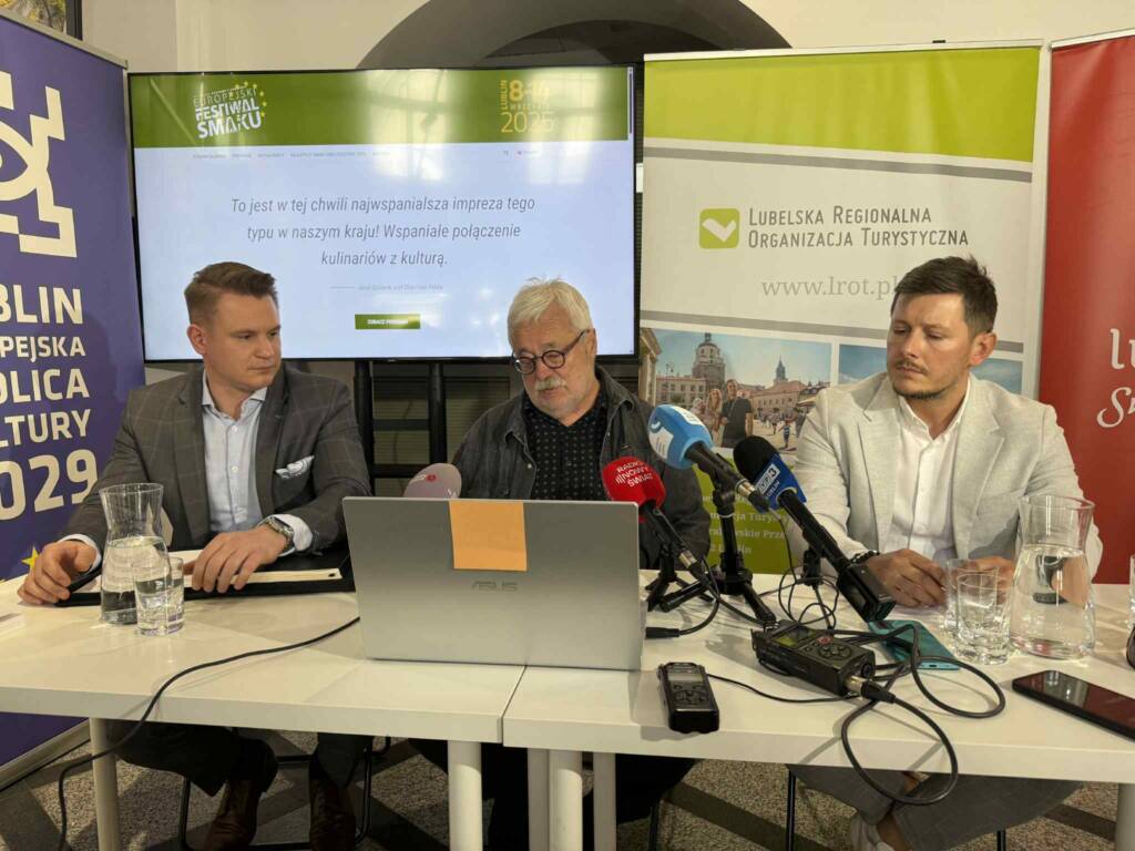 3c9c7f5e f3dc 48ed 937d cd87736d6d22