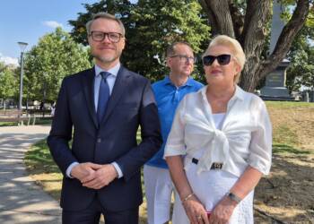 5143a7f1 5a36 494a 83c2 d7651c59638a