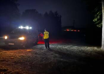 Zagadkowy dron nad powiatem tomaszowskim. Prokuratura kontynuuje oględziny 2 541303841 1298005087843385 6807585276505429887 n