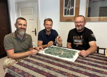 541429953 1322409055959861 3120762521756340357 n