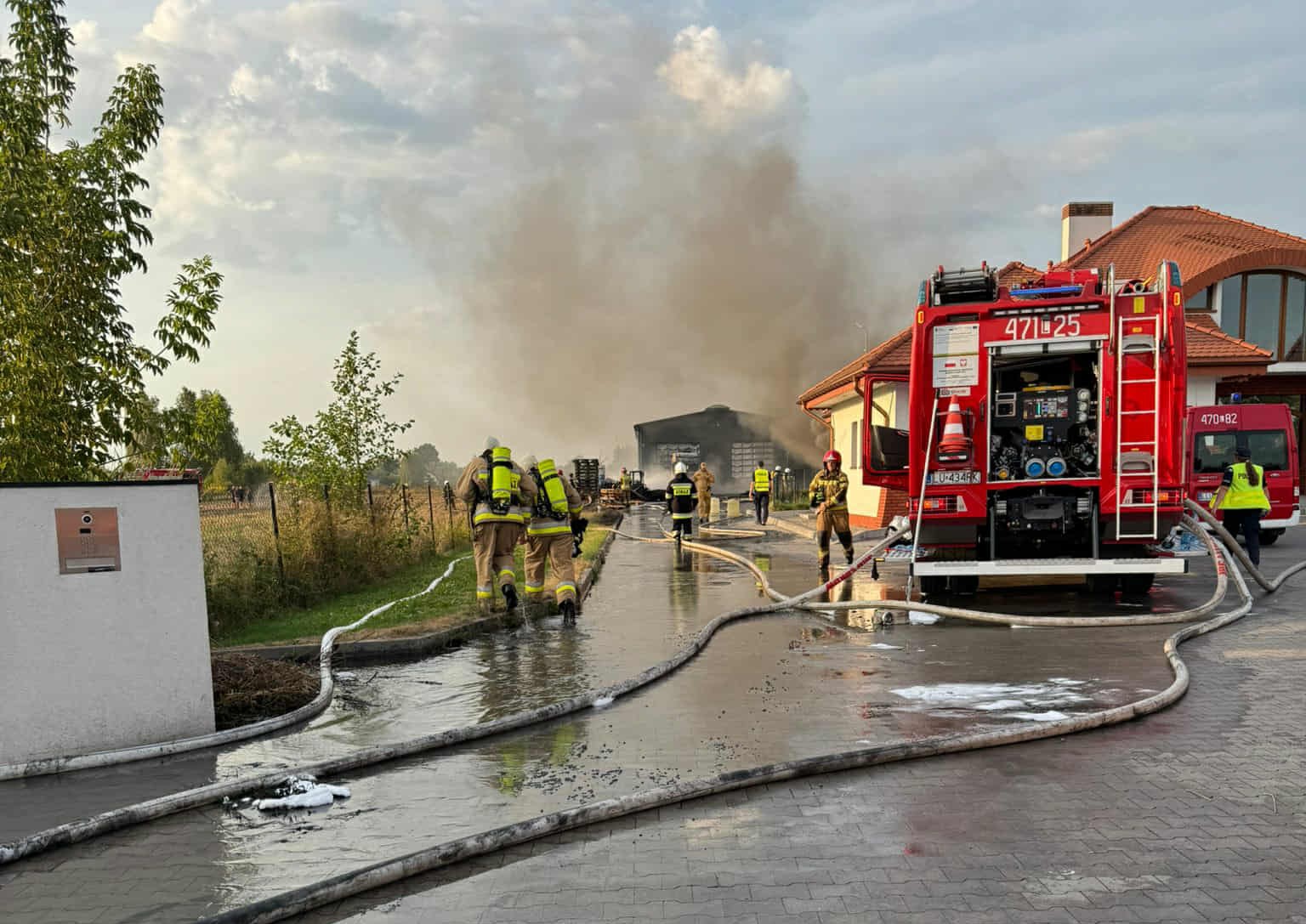 Ponad 2 miliony strat. Pożar bazy transportowej pod lupą prokuratury