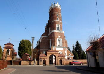 Na początek motocykle. Chodel świętuje 10 2020-03-28T15:34:22:77 , Fot. Piotr Michalski 2020.03.28. URZEDOW - CHODEL . MIASTO PODCZAS EPIDEMIA WIRUS SARS-COV-2 , COVID-19 .
FOT. PIOTR MICHALSKI