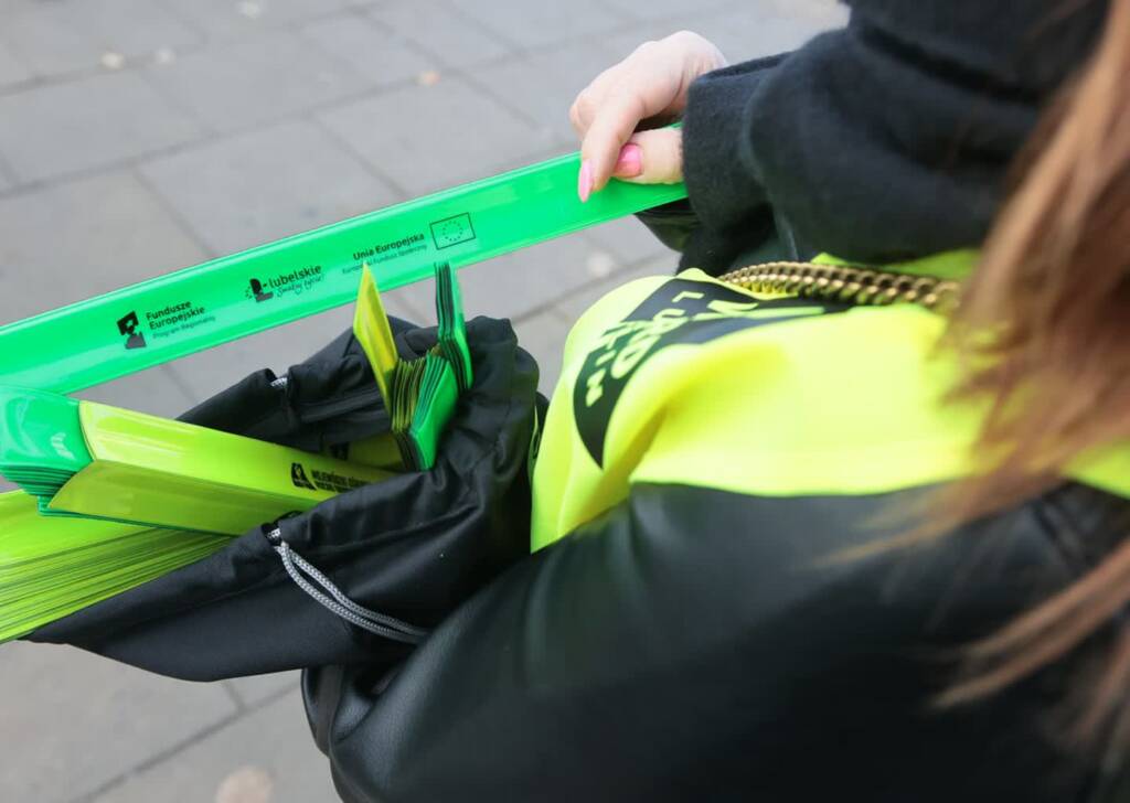 EAttachments8430882b55436083d3d0850159652f856eacca8