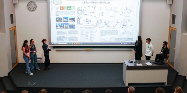 Studenci politechniki mają pomysły na stary dworzec PKS 1 EAttachments896556264bf0cfbc204b6794e5f076feb6bbd84 xl