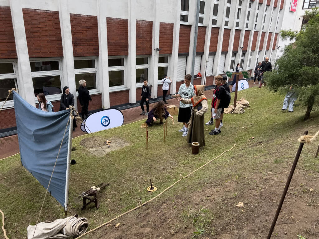 EAttachments89662640a1d68dbe773b8233955f901a151f05c xl