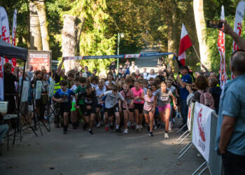 10. Mila Pamięci Ofiar Komunizmu w Ogrodzie Saskim w Lublinie 5 EAttachments8967293d8103f89df63aaa40df2f980be5dbc32 xl