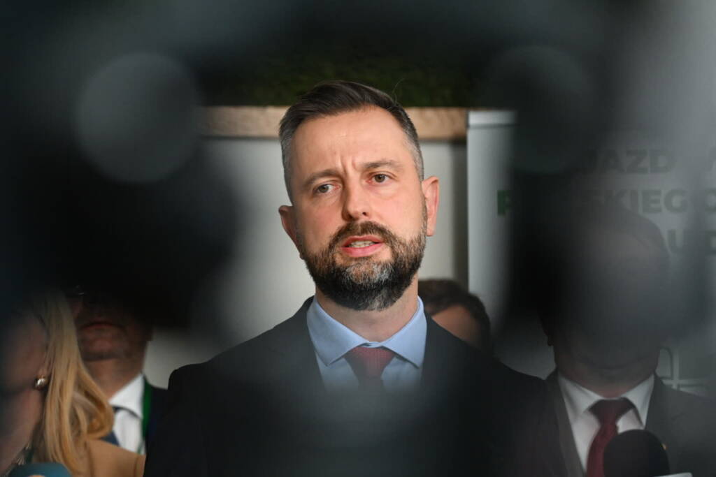 Wicepremier: Wszystkie szczątki dronów to skutek rosyjskiej prowokacji 1 EAttachments89688148c68e7da0550fbcf75576dfe55630f35 xl