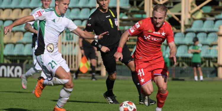 Górnik wciąż bez zwycięstwa. Łęcznianie przegrali z liderem 1 EAttachments89691977a7c38aeb9ffc0e71a9a6343250103d4 xl