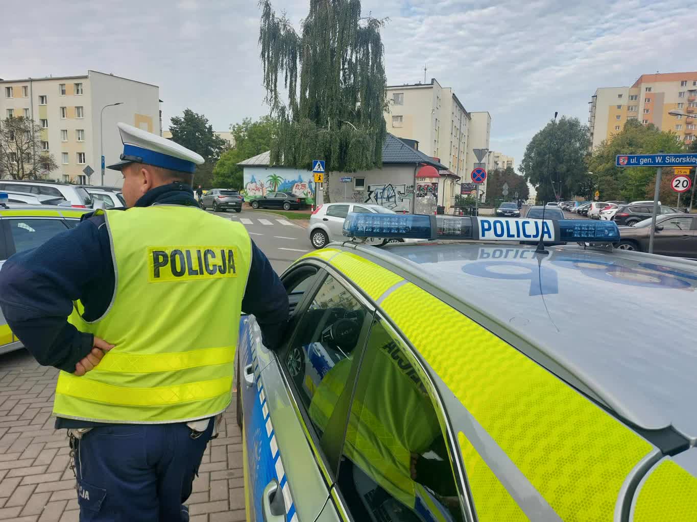 Puławy: policyjne kontrole przy szkole