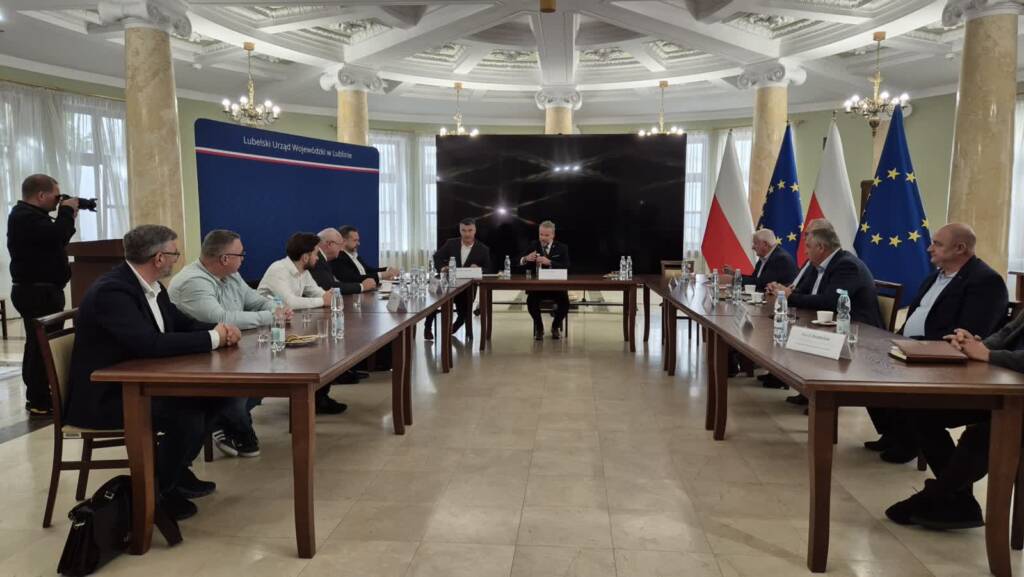 EAttachments897469895565268823296b27ce747387e5beb82 xl