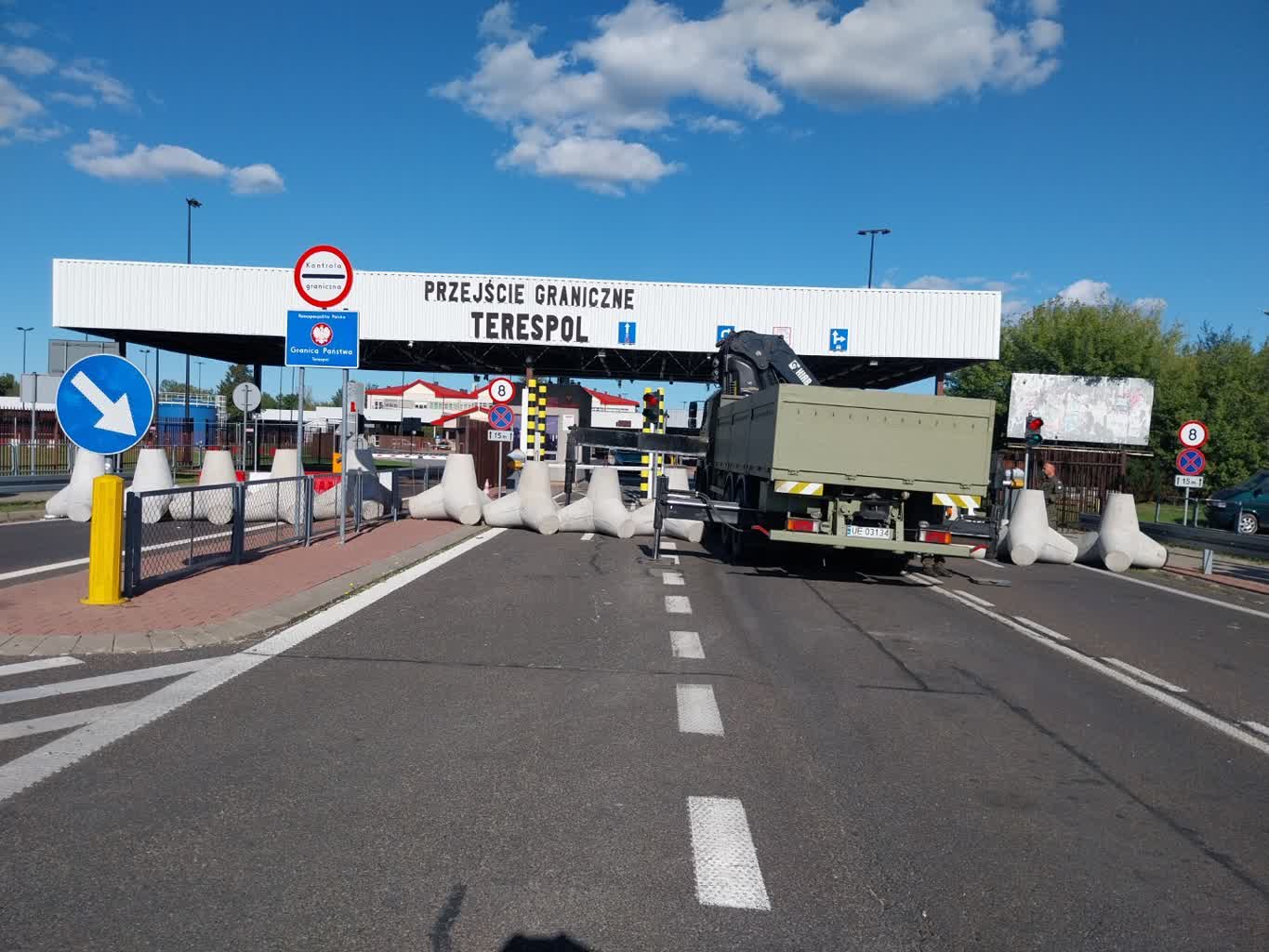 Granica z Białorusią otwarta. Odprawy przebiegają sprawnie