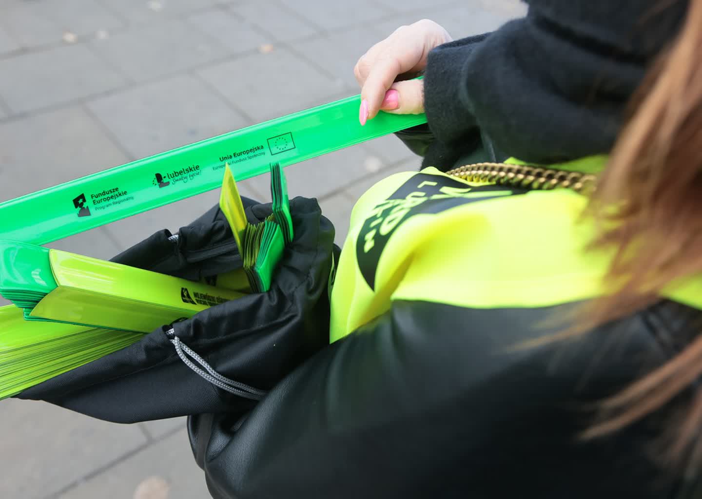 Daj się zobaczyć jesienią! Policja apeluje o noszenie odblasków 3 EAttachments8430882b55436083d3d0850159652f856eacca8.jpg