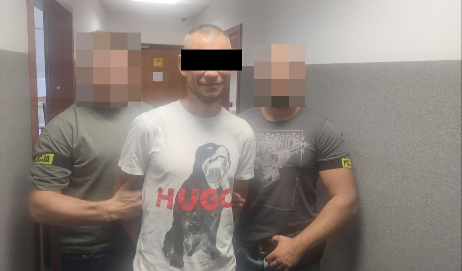 Dwóch obcokrajowców wydalonych z Polski. Jeden groził policjantom 2 350-275974.jpg