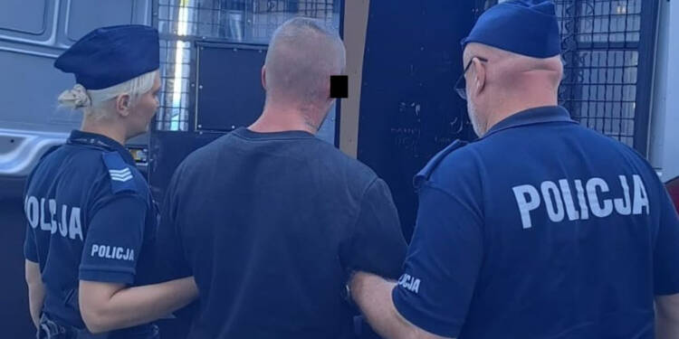 Pościg w Hrubieszowie. 28-latek z zakazem prowadzenia uderzył w radiowóz 1 EAttachments8980899a009eef6214f327f92fb653493edb525 xl 1