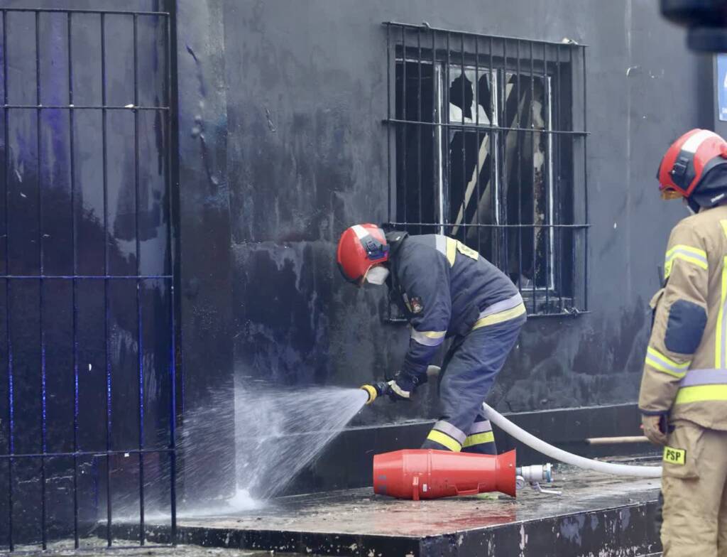 Pożar warsztatu samochodowego w Lublinie 1 EAttachments8987377bd6473cbc6516ced4359db2d2c0351f9 xl