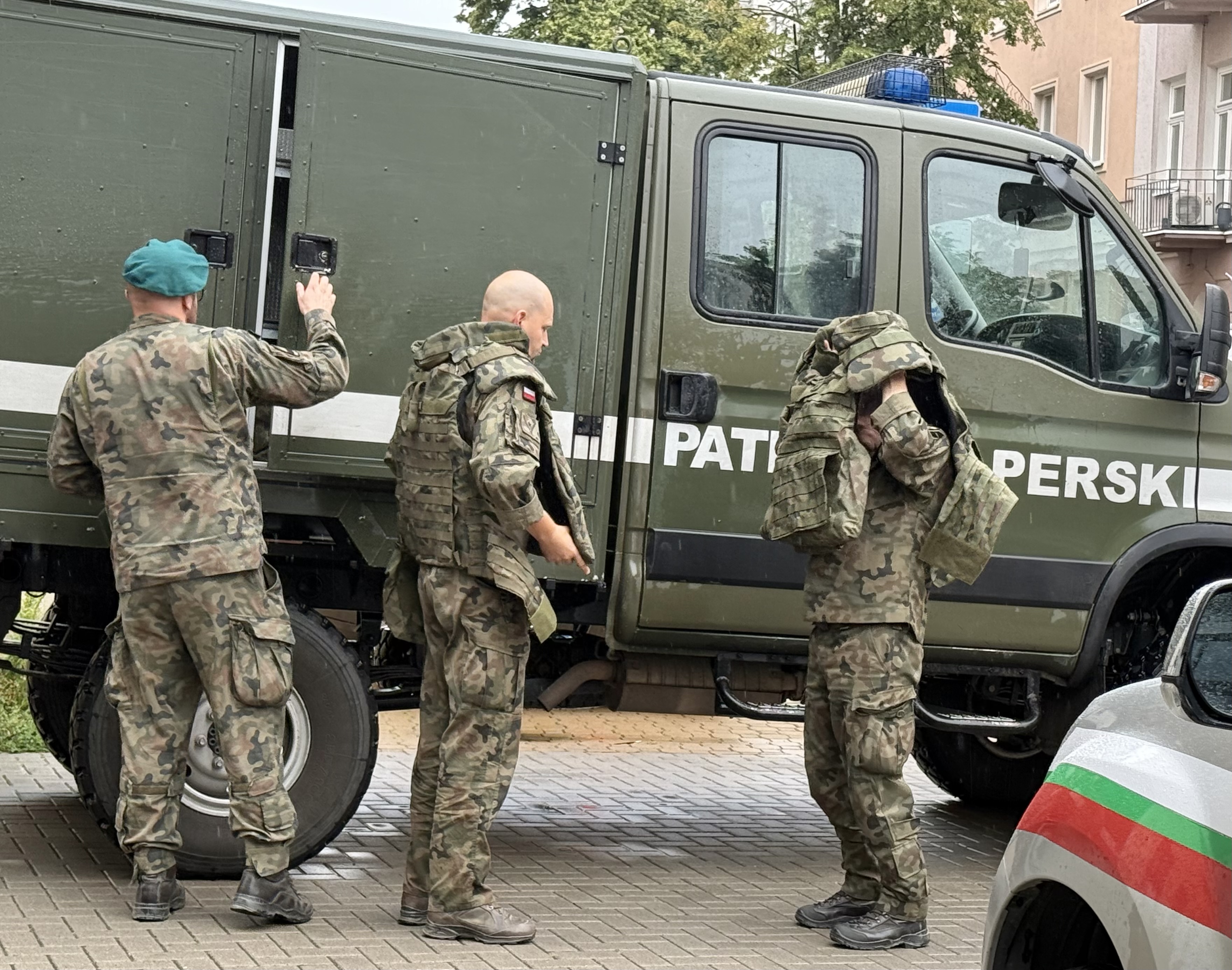 Pocisk przy przychodni. Pacjenci ewakuowani