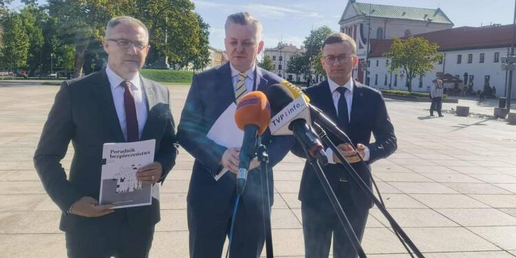 cf83d51d 29de 47d8 9b83 d21ff6c6f845