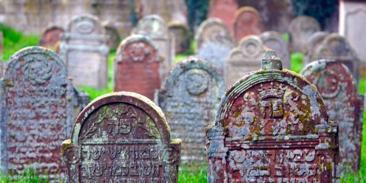 jewish cemetery 6583897 1280