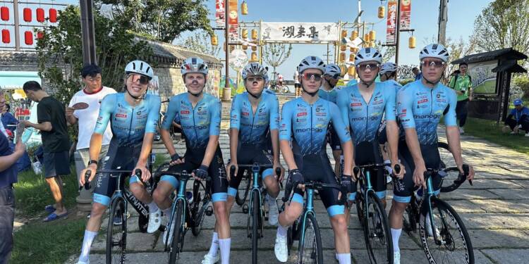 Lubelscy kolarze na wyścigu w Chinach 1 kola