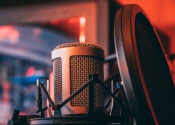 microphone 5594702 1280