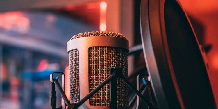 microphone 5594702 1280