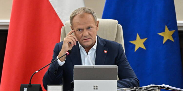 Warszawa, 09.09.2025. Premier Donald Tusk na posiedzeniu rz¹du w KPRM w Warszawie, 9 bm. (aldg) PAP/Radek Pietruszka