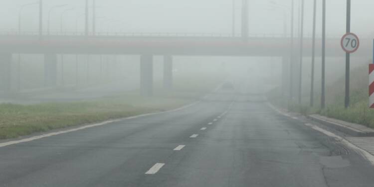 2020.11.01. LUBLIN . MGLA W DZIEN WSZYSTKICH SWIETYCH . FOT. PIOTR MICHALSKI